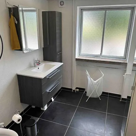 Bed & Breakfast Spacious Bright With Garden And Free Parking *